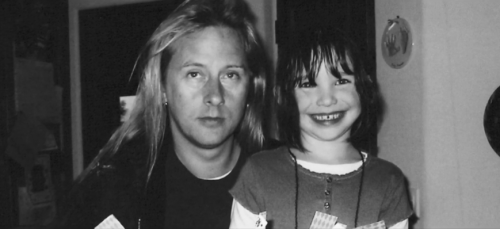 magpiewithacamera:Lily Cornell-Silver with Jerry Cantrell, the best and most emotional part of the M