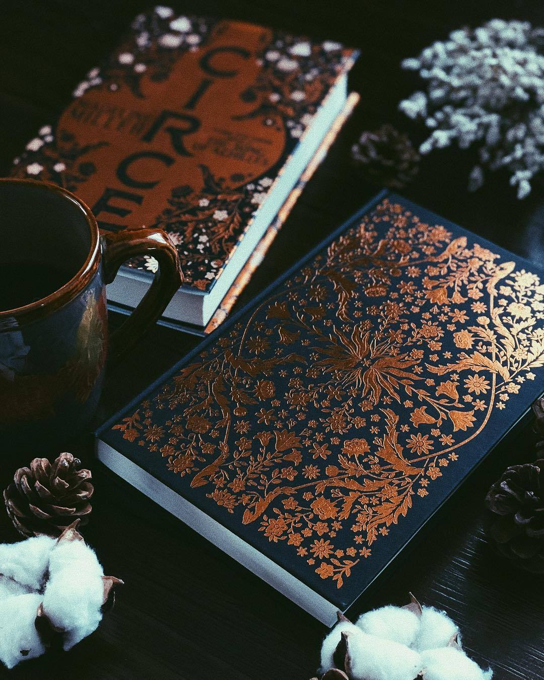 autumncozy:By readitandweep_girls