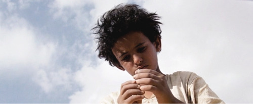 film-picks:theeb (2014)- Director: Naji Abu Nowar- Cinematographer: Wolfgang Thaler”The strong eat t