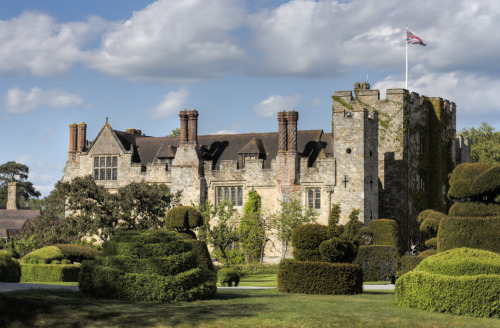 nordicsublime:Hever Castle - markblundellphoto.com