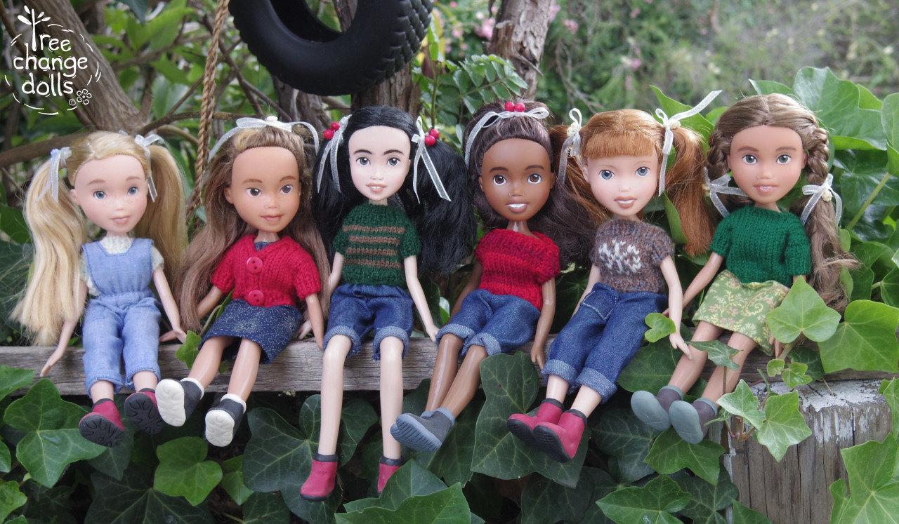 treechangedolls:  Hi everyone, These little girls are the last Tree Change Dolls