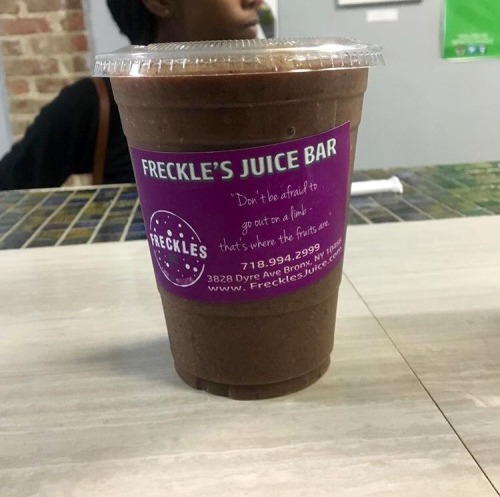 black-exchange: Freckle’s Juice Bar www.frecklesjuice.com // IG: frecklesjuicee Bronx, NY CLIC