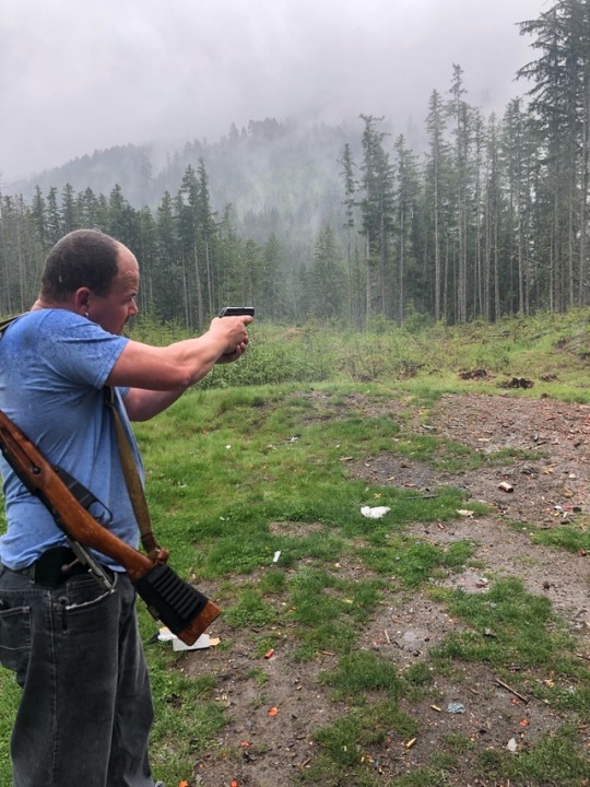 Oh how I love being able to go in and adit Live Photo’s and pic which part to use as the key photo, made it so I could capture the flame bursts coming off the Mosin 😏👌🏼. We took a few of the toys out to blow off some steam and have aroma therapy