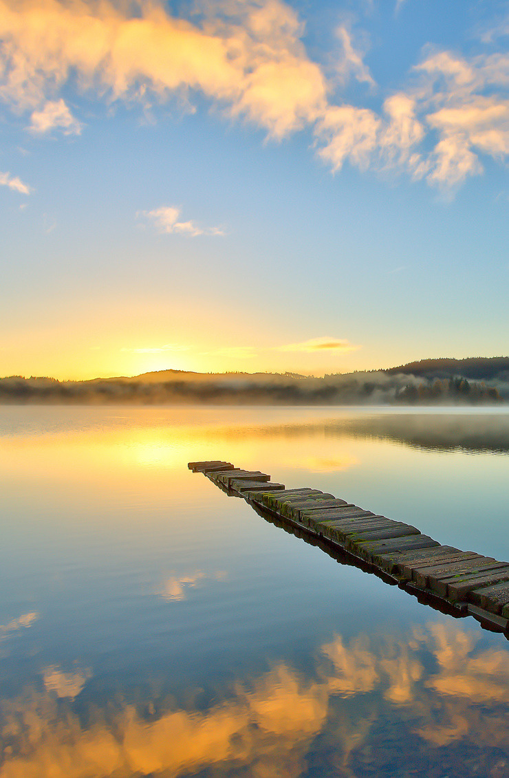 manolescent:  Reflections at Dawn