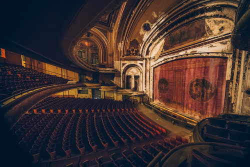 Vaudeville Theater on Flickr.https://www.flickr.com/photos/shannxn/