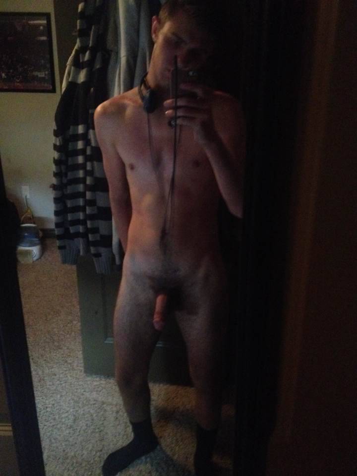 straightkikboys:  19 year old Cutie from Utah, Ethan Follow Straight Kik Boys for