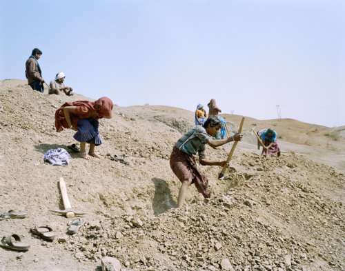 Sohrab Hura: &lsquo;The Song Of Sparrows In A Hundred Days Of Summer&rsquo;. Summer in a village in 