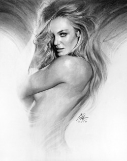 crossconnectmag:    Artgerm’s Charcoal