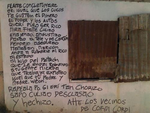 malaclasecl:  malaclasecl:  corta y suave  Los 100 posts mas besados del 2013[15] 