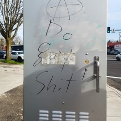 queergraffiti:  ”do gay shit!” - Eugene,