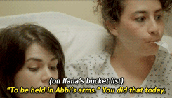 maximoffvvanda:  Ilana + adoring Abbi   What show is this?