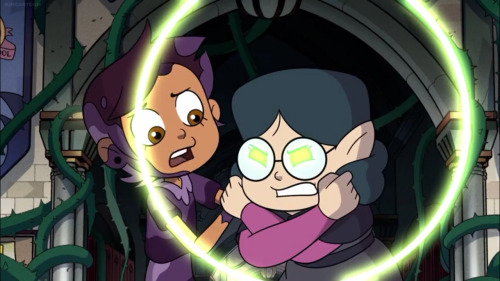Luz & Willow Just Being So Close And Precious.