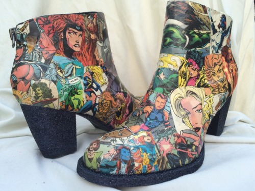 SIZE 6 &frac12; WOMEN OF MARVEL BOOTS + BLACK GLITTER HEELON SALE NOWStep with all the confidenc