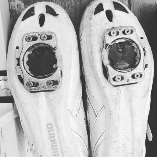 youcantbuyland:  #Repost @fdn_bikefit ・・・ Check on your #cleats regularly. @speedplaypedals provide 