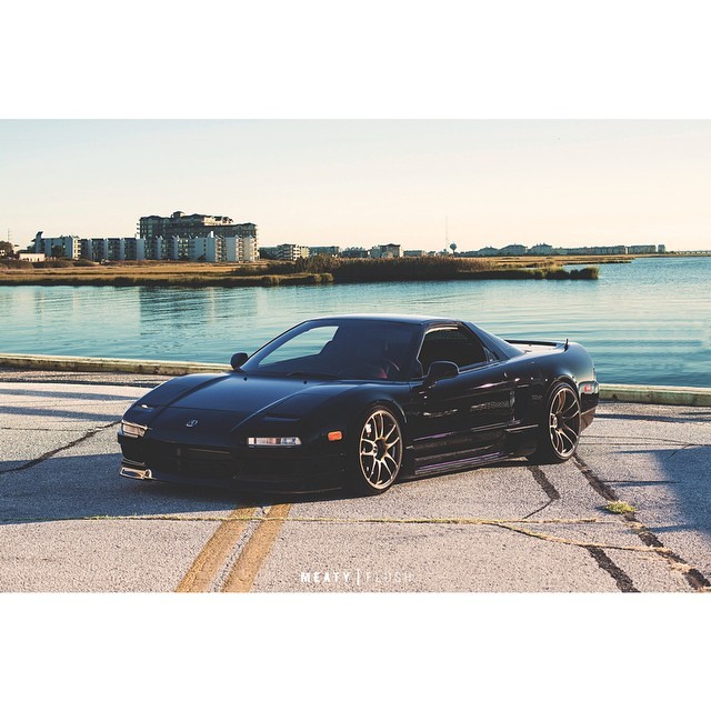 meatyflush:  Sexy sleek NSX 😍 // Owner: @powerofdreams // #h2o #h2oi #oc #ocmd