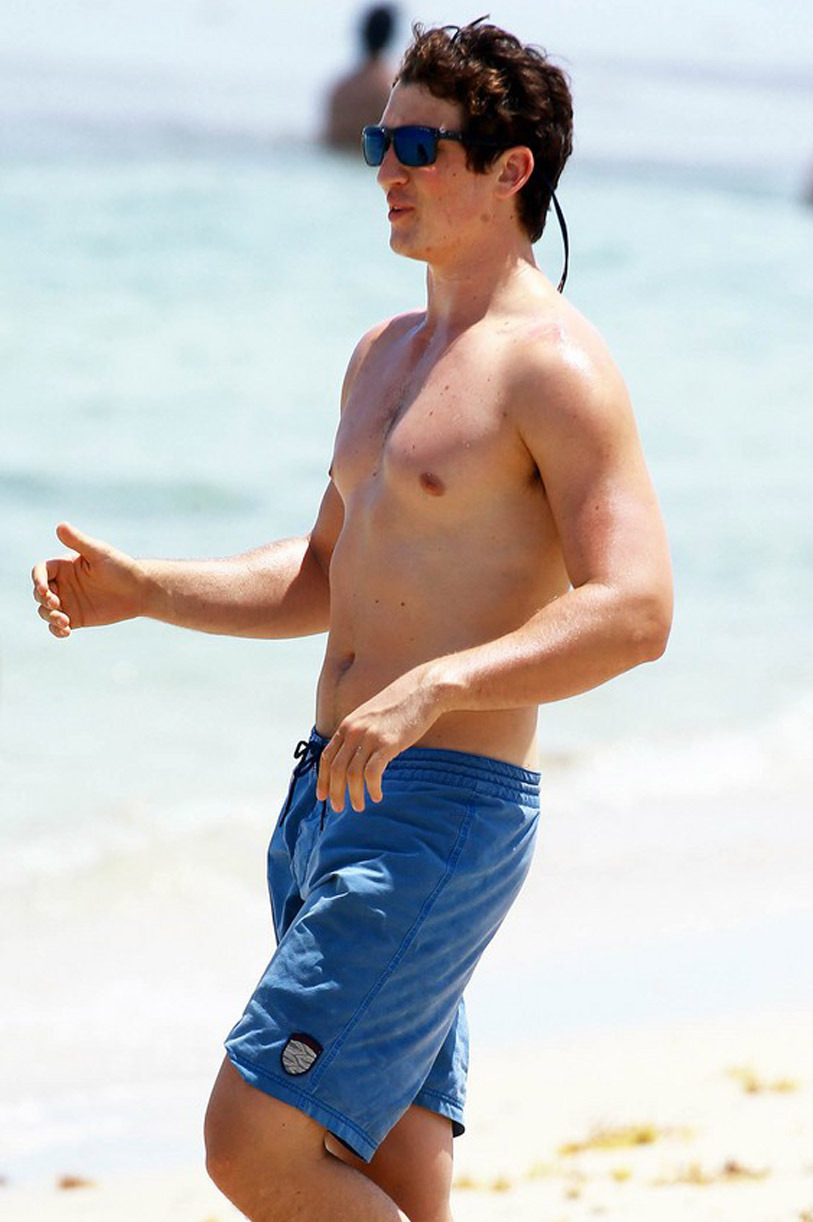 shirtlessmalecelebs:  Miles Teller