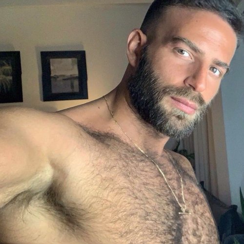 https://64.media.tumblr.com/877899c1ab521fe5efa39ecdd61d854c/d3793ca07bd9be5b-86/s500x750/8e3bee8669dc62d32e071ca0a027b2f3bfe68d2b.jpg