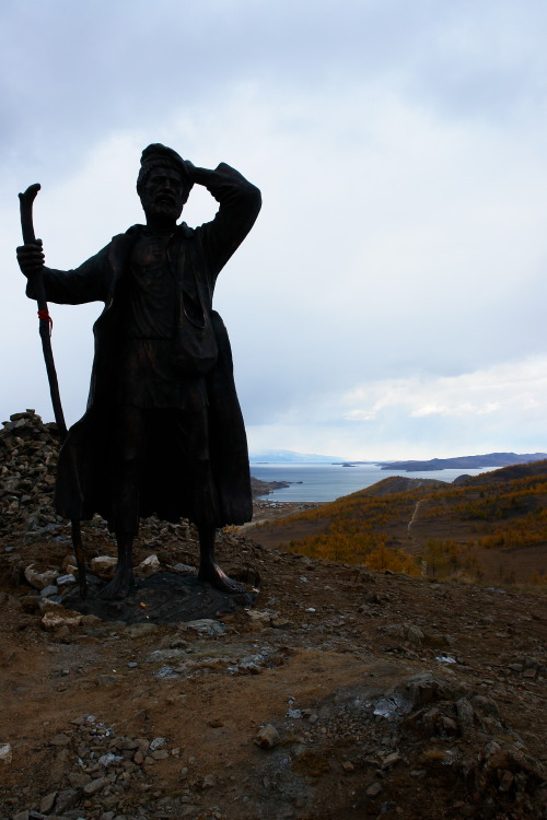 TheBaikal Wanderer Monument (Russia).  A collective image of he escapedconvict, it was created 