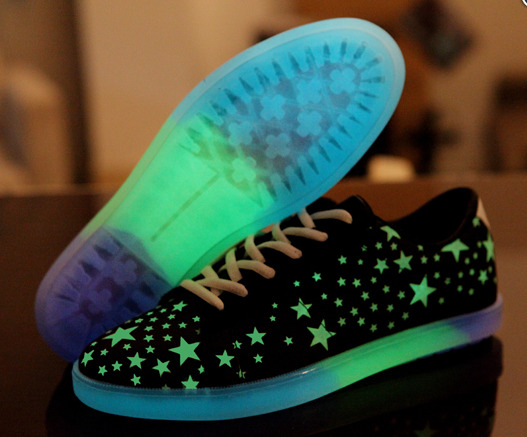 nikk-elli:  Luminous Shoes from Cuteharajuku ( x / x / x )Use ‘causeallidoisdance’