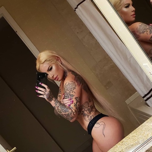 inkedgirls666:  Christy Mack  