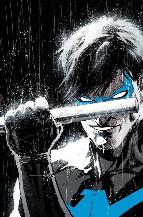 bvswonderwoman:Nightwing in Rebirth! Back to blue x