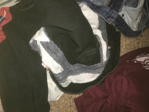 wornandused:  8/7 raid. Soooo many worn dirty panties