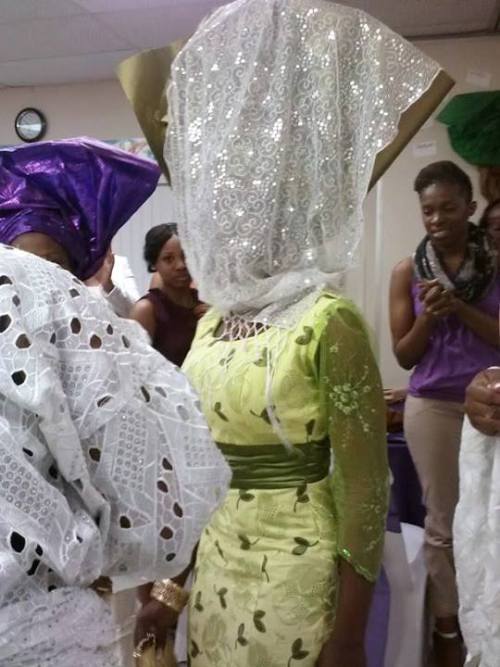 Yoruba Bride x Af-Am Groom 1 - The veiled bride, being escorted into the room. 2 - The groom had to 