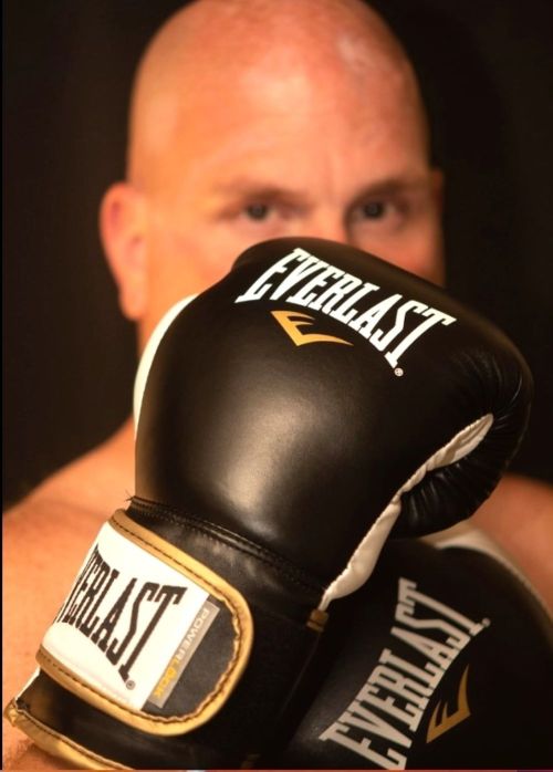 bears-muscle-boxing: I love the smell of these gloves and can’t get beyond that… Will y