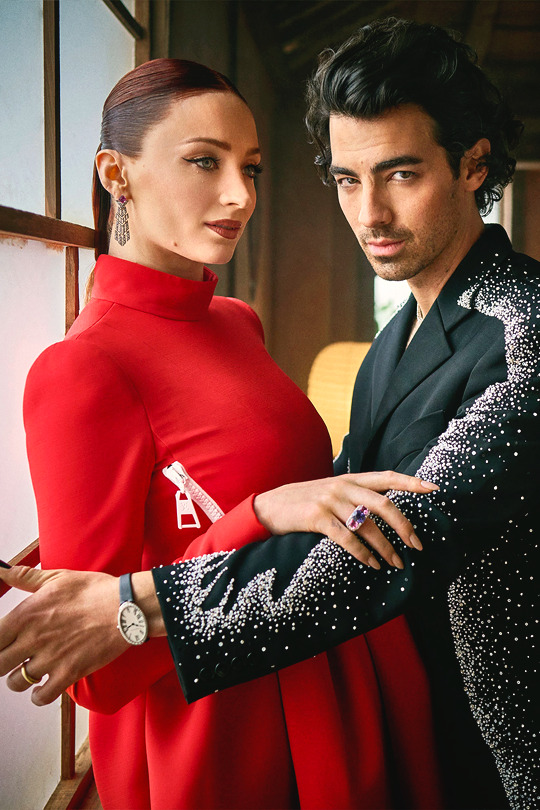 Award Season — SOPHIE TURNER, JOE JONAS 2022 Vanity Fair Oscar