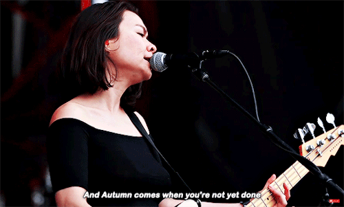 andysambrg:And autumn comes when you’re not yet doneFrancis Forever — MITSKI (2017 Boston Calling Music Festival)