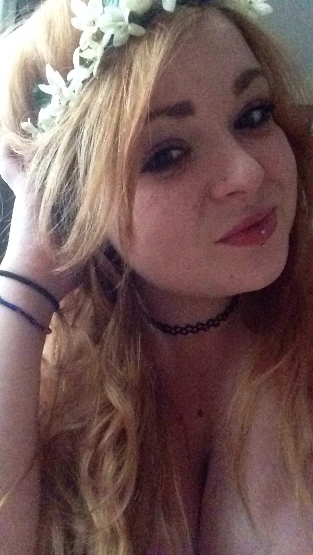 mirahxox:mirahxox:Valentine’s day saleGet all of my ClipVia videos for $75Get my