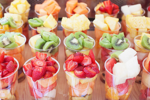 caffeine-nicotine-cocaine-prfprf:  Fruits… en We Heart It.
