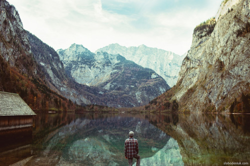 nostalgic-dreaming:   	Near the lake by Oleh Slobodeniuk    	
