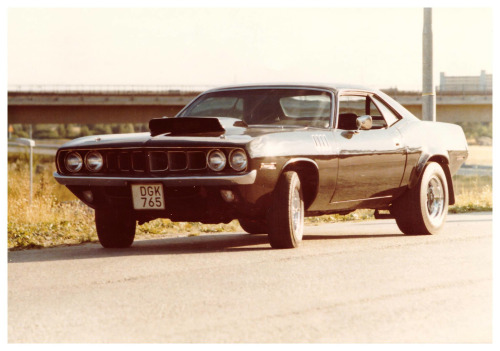 favorite year old school rear flare      awsome