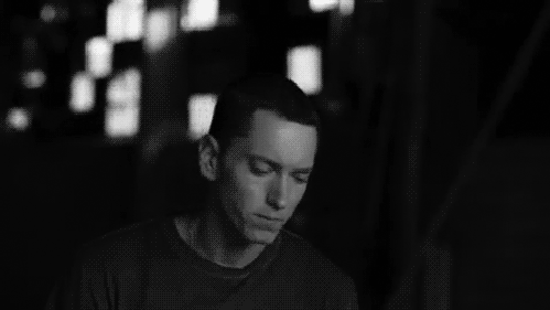 respect-for-marshall-mathers:  HAHAWW ♥ 