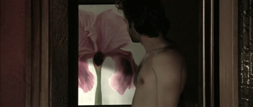 hotfamousmen:    Tristán Ulloa  