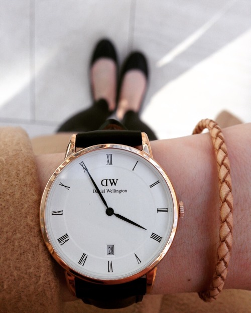 pretendthatyourealone:  Have you seen Daniel Wellington’s new 34mm Dapper Collection? Perfect for th