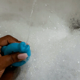 bitsyy:  ♡ Bathtime ♡