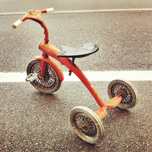 altdesign: #tricycle before restoration #vintage #toy #altmeansold