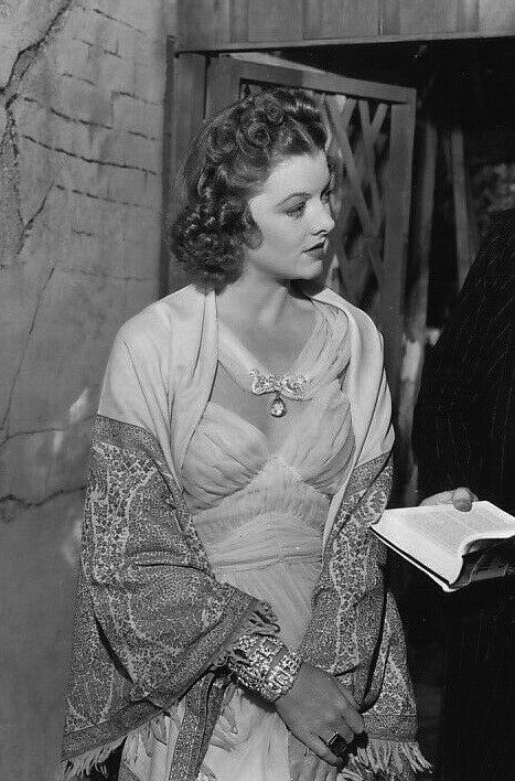 olivethomas:Myrna Loy, 1939