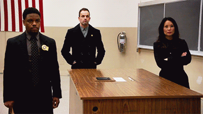 15dreams:  get to know me meme: [1/5] favorite TV shows » Elementary “I happen