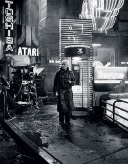 hugogreene:  Blade Runner. 