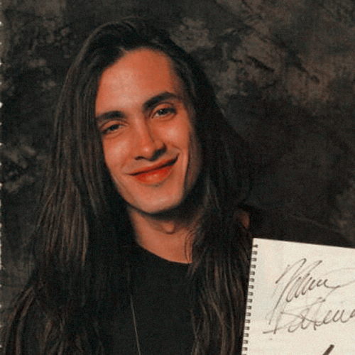Nuno Bettencourt Icons ࿐ ࿔*:･ﾟ