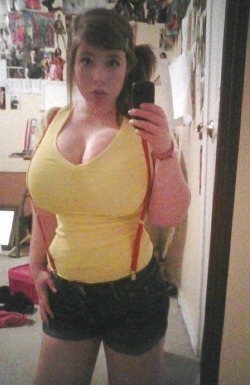 bigtitsandhotchicks:  Big Tits and Hot Chicks