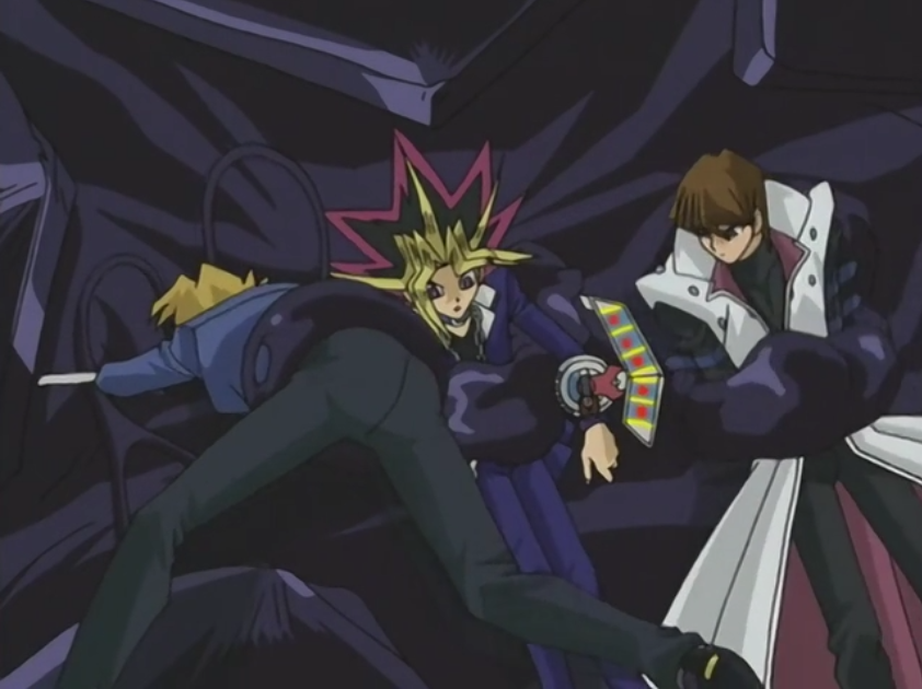 kaibas-pants:  Look at Kaiba checking out Joey’s booty. 