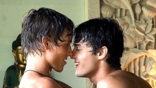 They were so happy when they each found out that the other was a homo too.