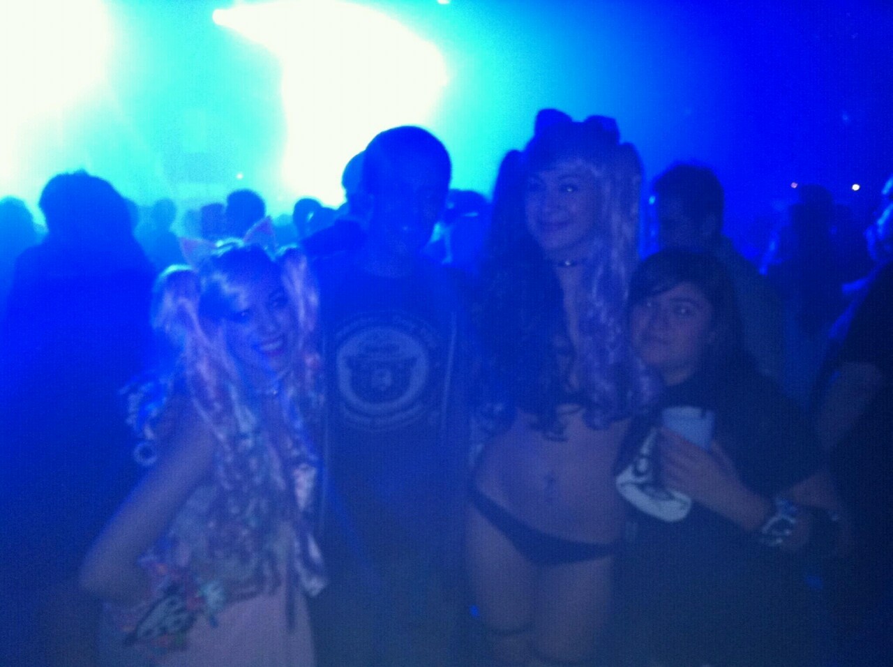 UBF♬♡ Larry, Nicole,  &amp; Sam