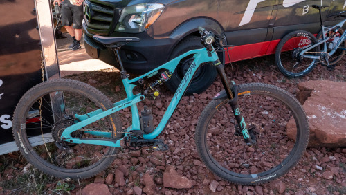 aces5050: (via Prototype REEB Full Suspension Bike - PIT BITS - Sedona Mountain Bike Festival 2020 -