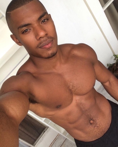 randomgayyyblog:  I would have his kids