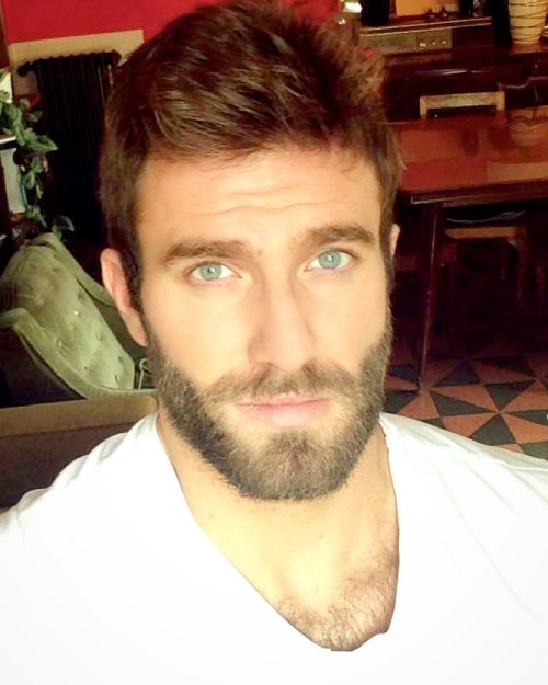 beardburnme:  “Buona Notte 🌟😊” by @pierartini on Instagram http://ift.tt/1IseVMB